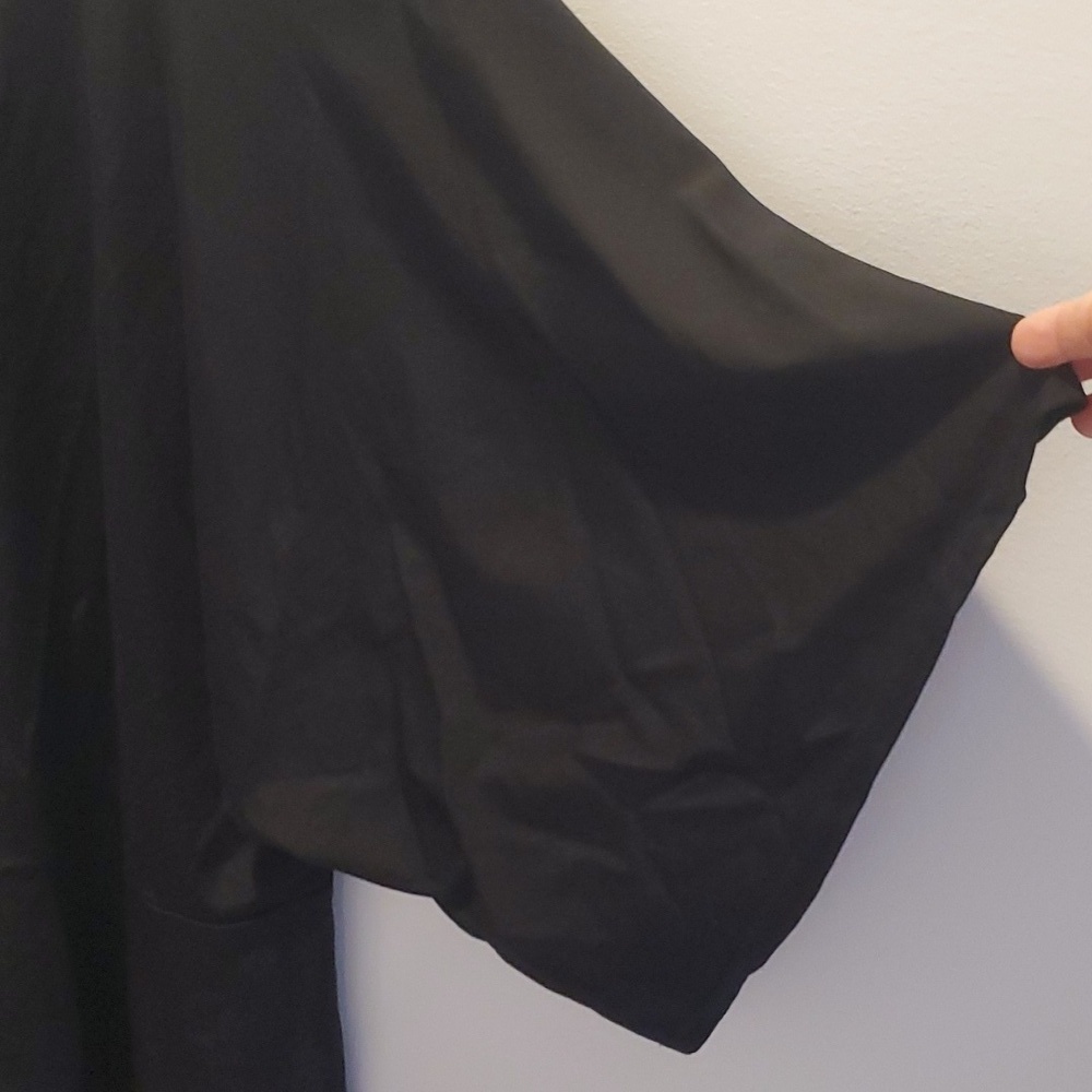 Aeom Black Blouse Size XS (49) - Picture 6 of 6